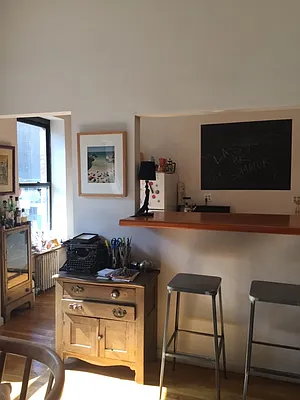 Rented by Brick&Mortar | media 32