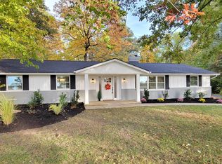 2320 E Possum Rd, Springfield, OH 45502