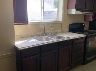 319 NE Fargo St APT B, Portland, OR 97212