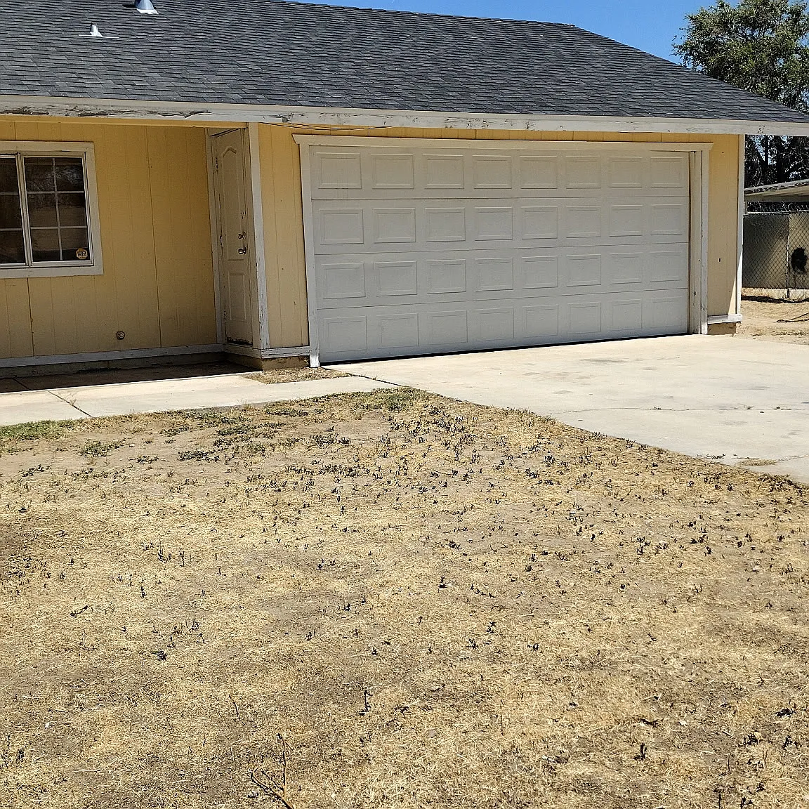 3 bed, 1400 sqft, $2,400 — Photo 2