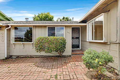 254 Los Altos Dr Photo 1