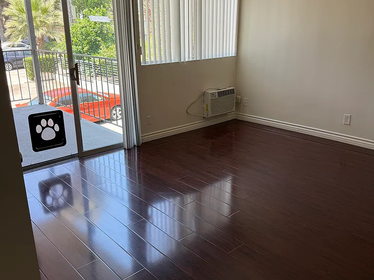 470 E Angeleno Ave — Photo 43