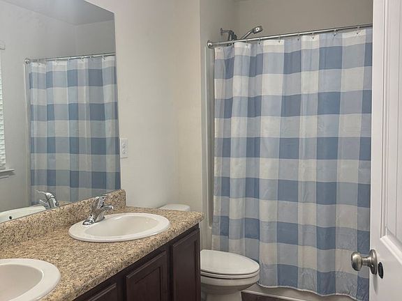 5th image of 725 Widgeon Way