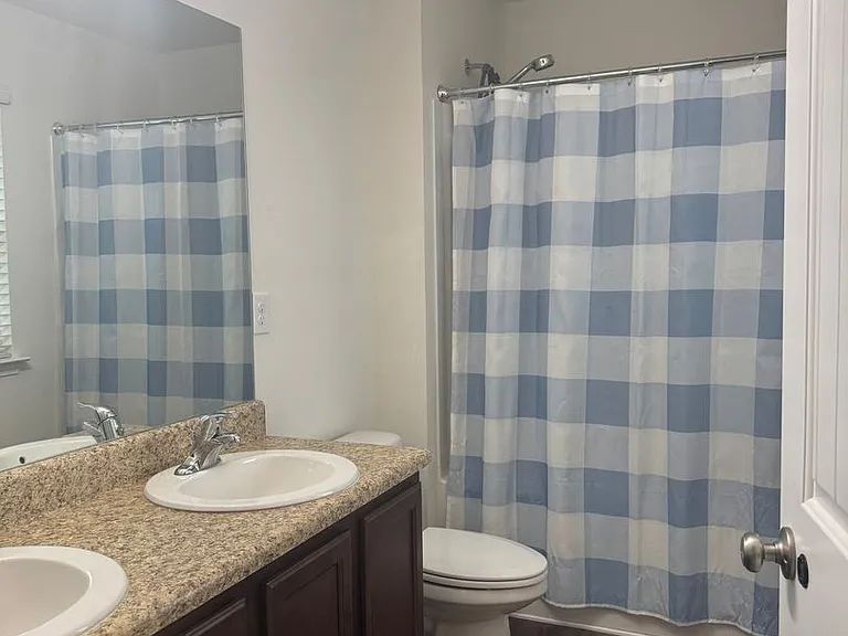 725 Widgeon Way — Photo 5