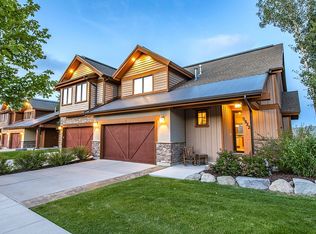 9922 N Vista Dr, Heber, UT 84032