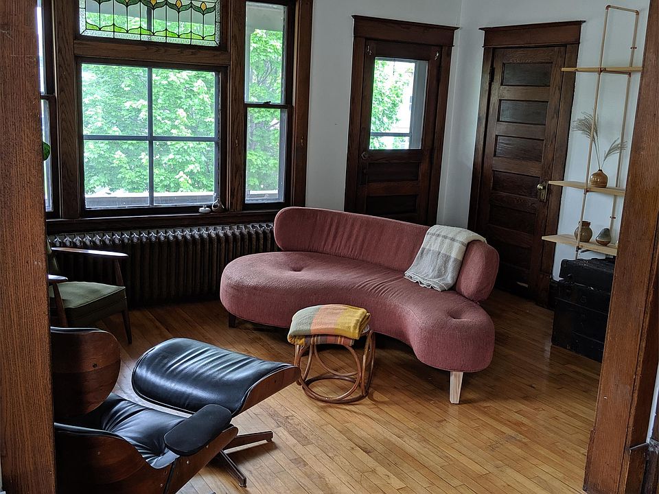 1st image of 1630 Selby Ave #4