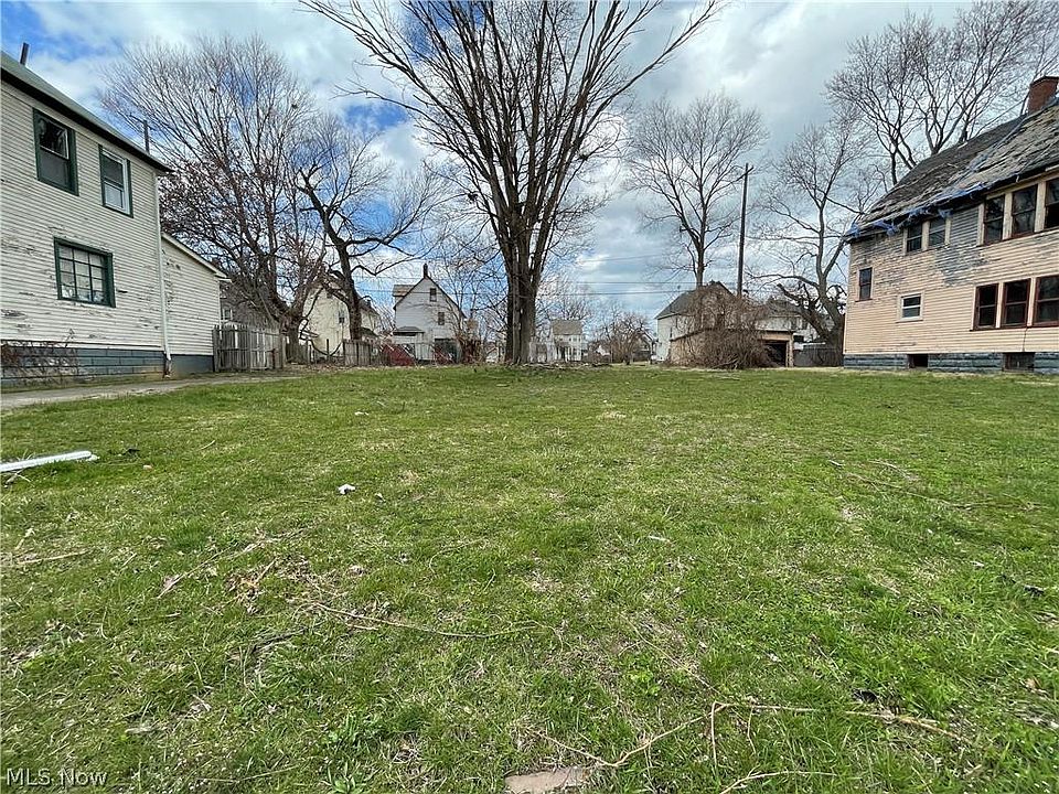 2nd image of 10703 Bryant Ave