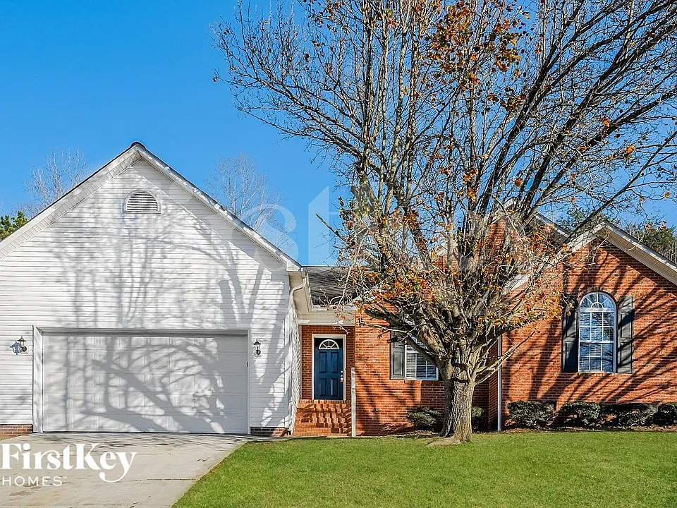 8 Whitaker Pl
