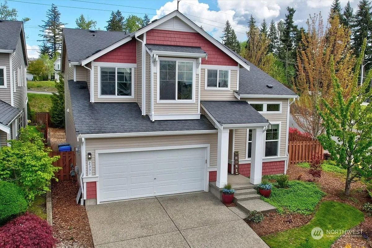 2331 165th Avenue Ct E photo 1