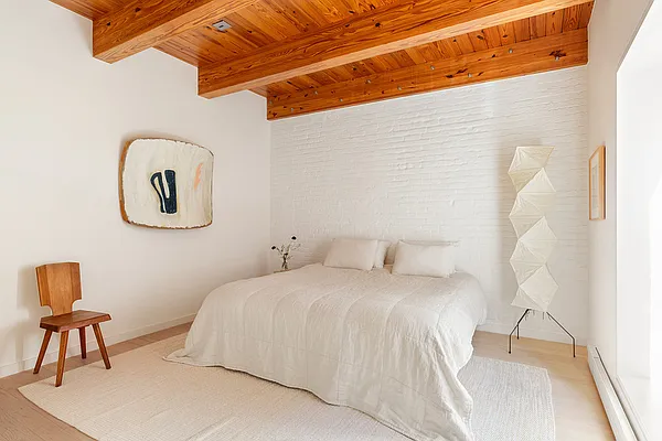 Sold by Compass | media 11