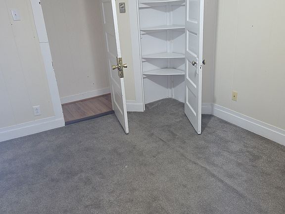 2nd image of 325 Cumberland St #6