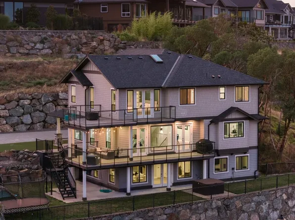 1414 Grand Forest Close, Langford, BC V9B 0L2