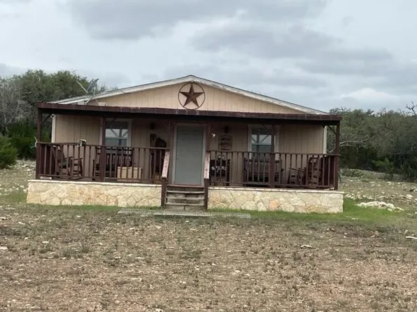 648 Sd 55000, Rocksprings, TX 78880