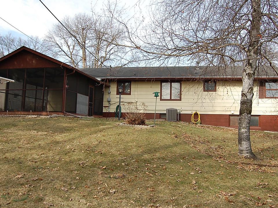 205 Thomas Ave, Maquoketa, IA 52060 Zillow