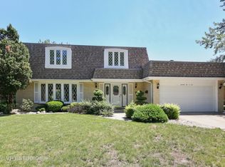 7205 Whittier Dr, Darien, IL