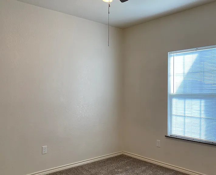 7015 Hallie Rdg — Photo 21