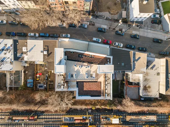 391 1st Street image 19 of 28