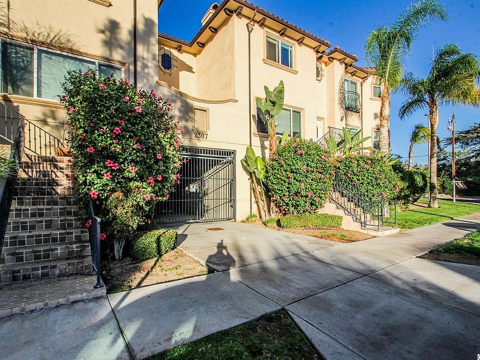 1st image of 2307 Miravista Ave #102