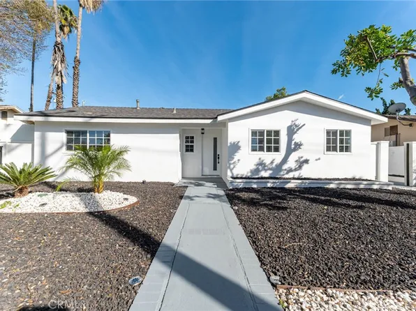 8836 Hayvenhurst Ave, North Hills, CA 91343