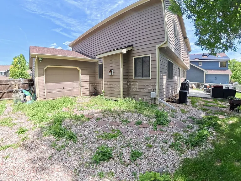 2425 Cochetopa Ct — Photo 22