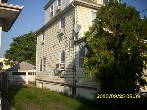 1st image of 86 Erastina Pl