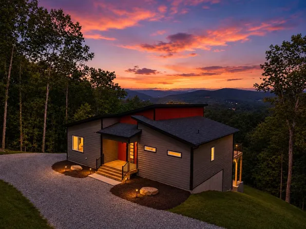 156 Sky High Dr, Ellijay, GA 30536