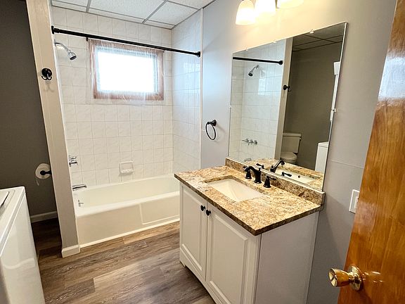 5th image of 41 Pulaski St #1