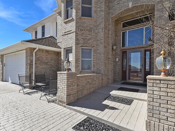3rd image of 14595 N Maywood Ct