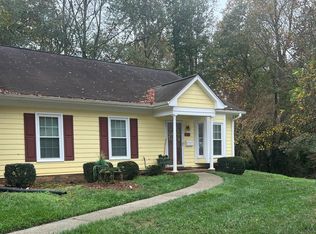 2718 Cottage Cir, Raleigh, NC 27613