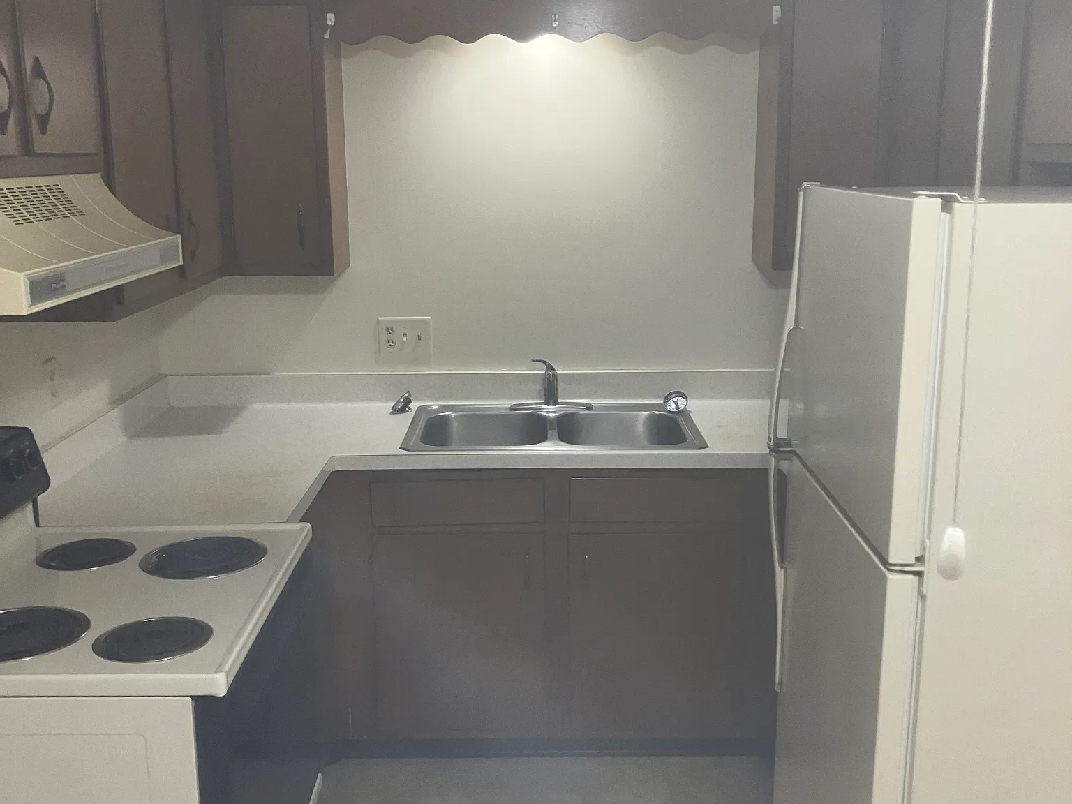 2 bed, 900 sqft, $950 — Photo 3