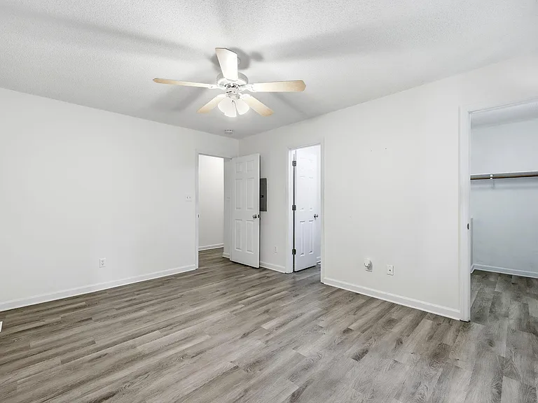 1057 Mailwood Dr — Photo 24