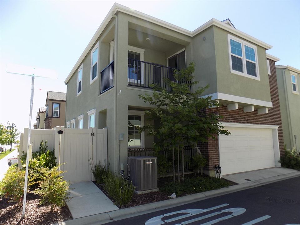 1st image of 2072 Mannington Pl