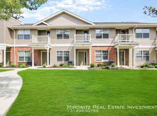 154 McMenamy Rd, Saint Peters, MO 63376