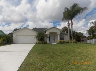 2086 SW Certosa Rd, Port Saint Lucie, FL 34953