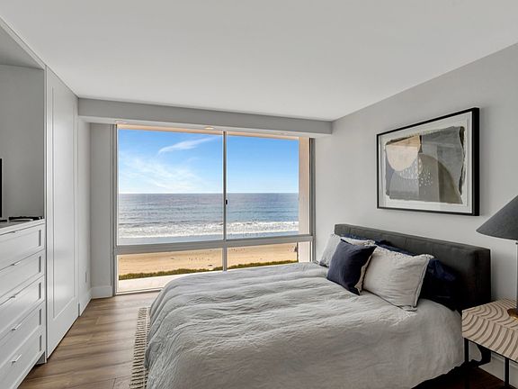 4th image of 1760 Avenida Del Mundo Unit 208