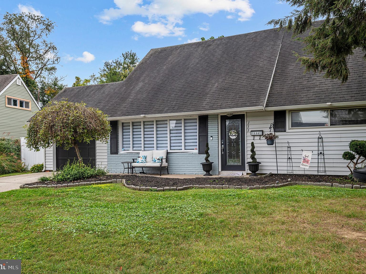 133 Mill Dr, Levittown, PA 19056 Zillow