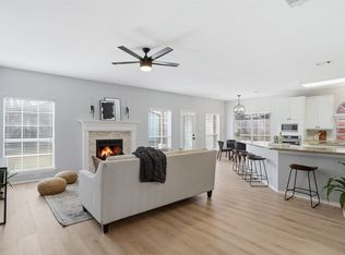 4304 Vine Ridge Ct, Arlington, TX 76017