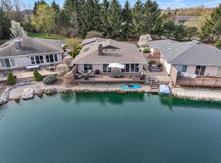 3300 Island Club Dr #6, Racine, WI 53405