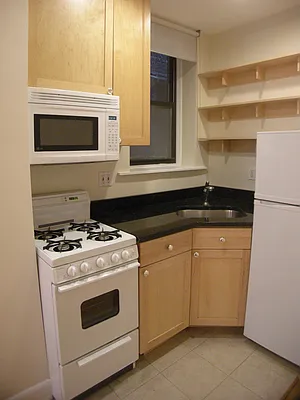 Rented by Vickers Realty | media 7