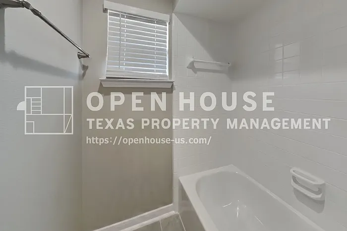 14918 Laytham Ln — Photo 21