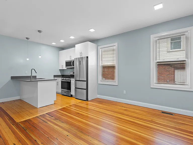 Trenton Street Homes — Photo 15
