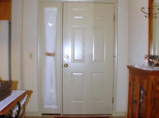 27 Bunker Dr, Branson West, MO 65737