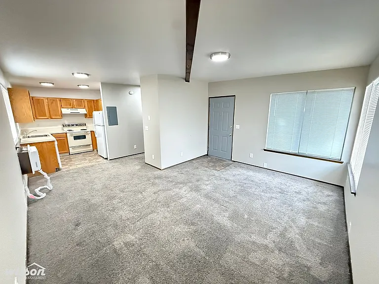Powerhouse Apts — Photo 3