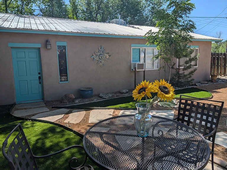 1 Orchard Ln — Photo 3
