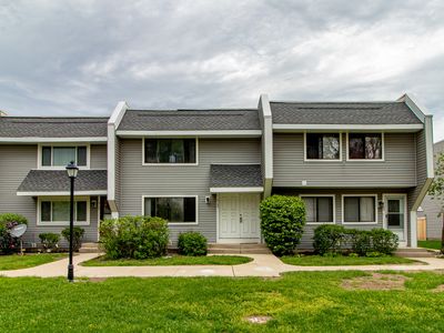 5135 Carol Ln #1, Gurnee, IL, 60031