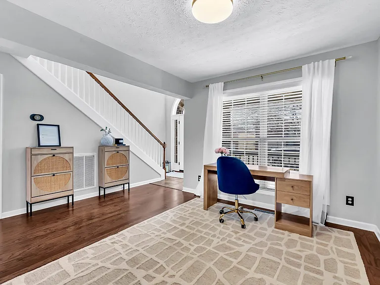 3460 Oak Creek Dr — Photo 12