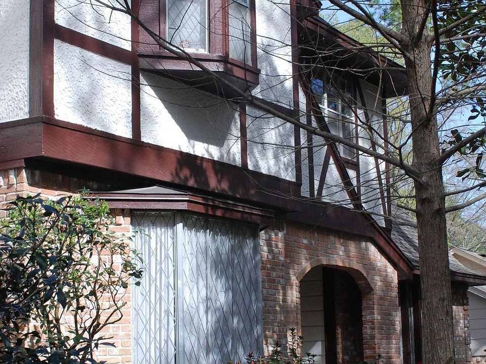 2nd image of 1314 Trailwood Village Dr