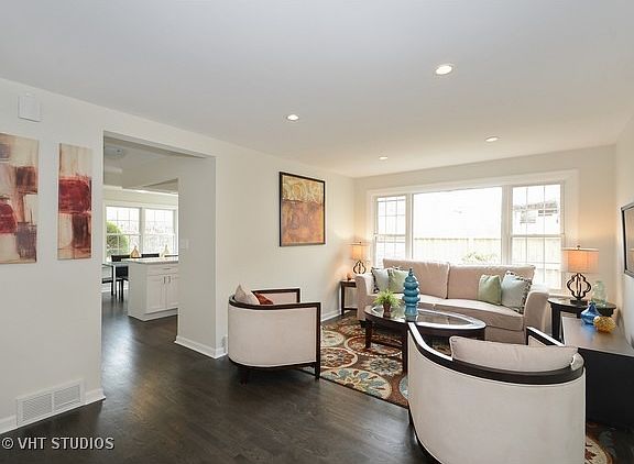 2nd image of 4707 N Paulina St