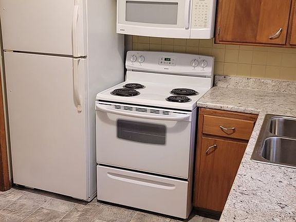4th image of 5008 Ingersoll Ave APT 1A