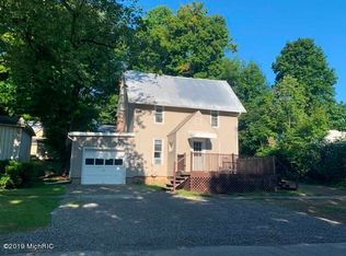 214 Miller St, Camden, MI 49232